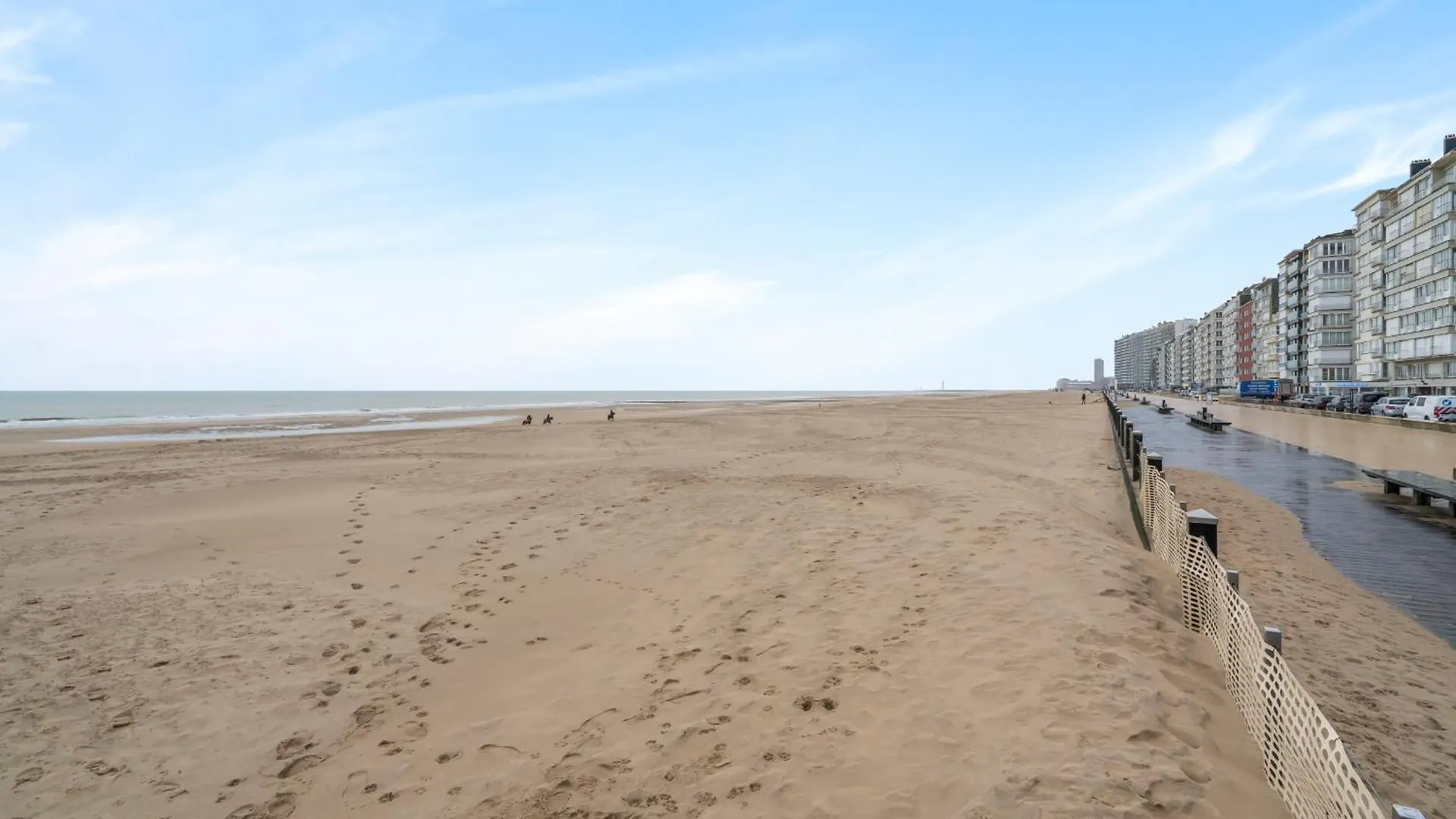 Appartement Aan Zee Oostende Belgie